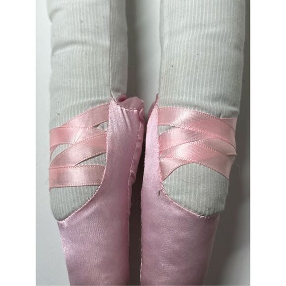 36” TALL LA BELLA BALLERINA w/FOOT STRAPS - Picture 9 of 11